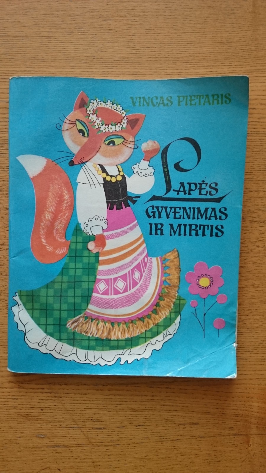 Lapės gyvenimas ir mirtis