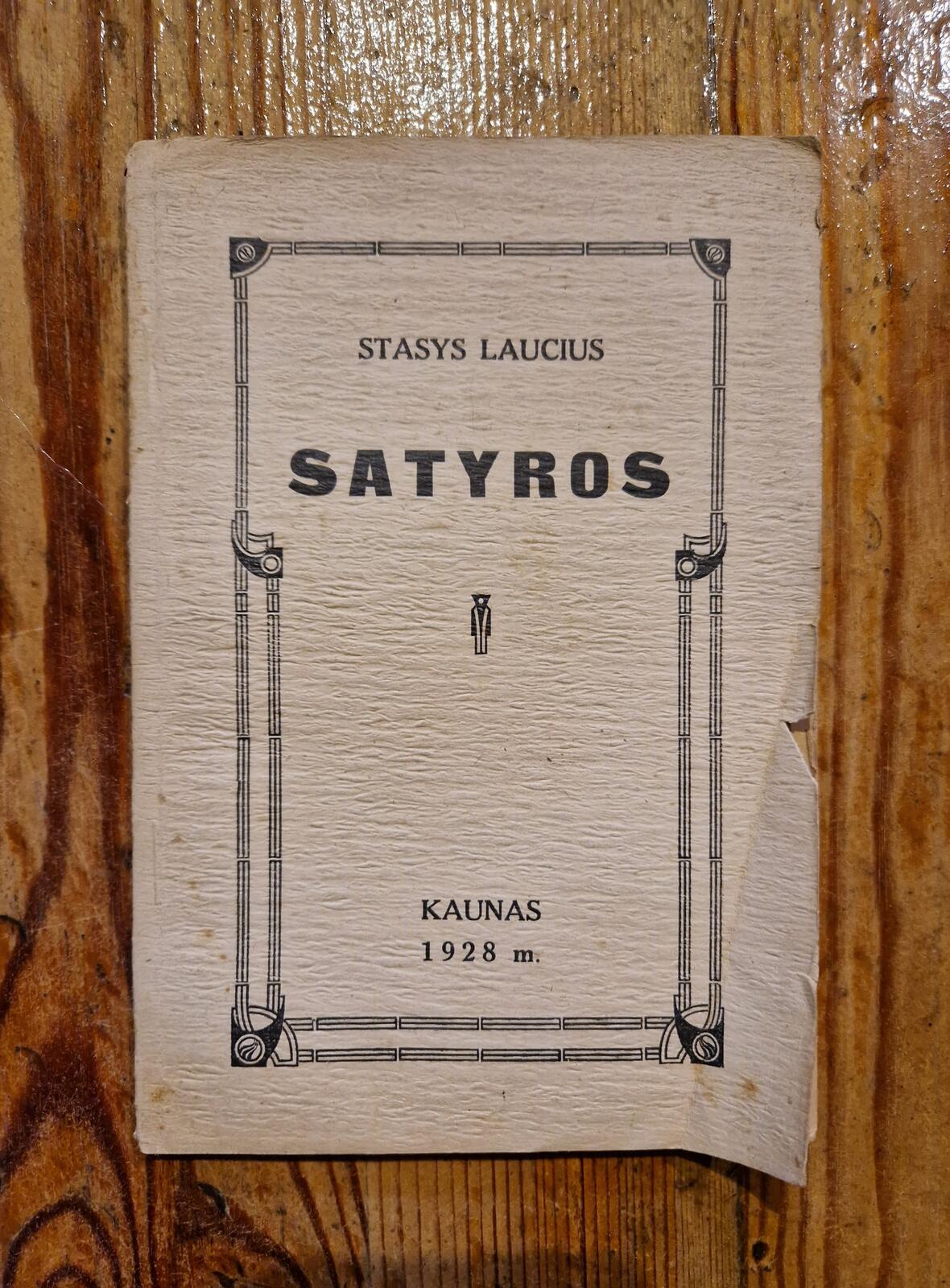 Satyros