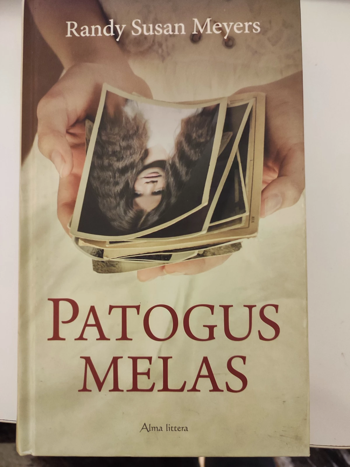 Patogus melas