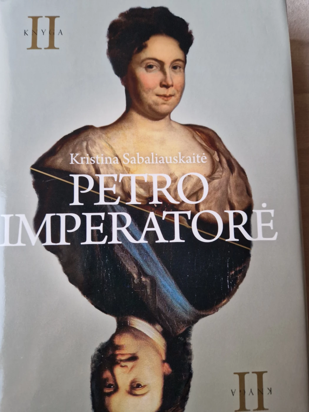 Petro Imperatorė ||