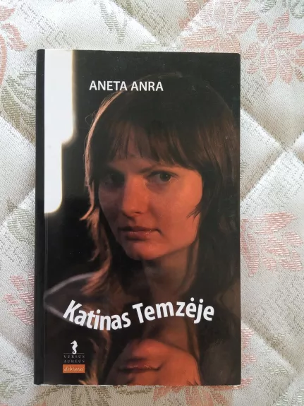 Katinas Temzėje - Aneta Anra, knyga