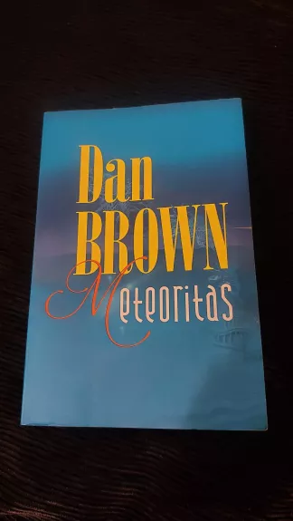 Meteoritas - Dan Brown, knyga