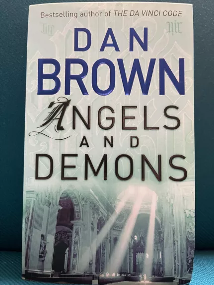 Angels and Demons - Dan Brown, knyga