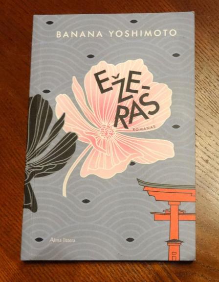 Ežeras - Banana Yoshimoto, knyga