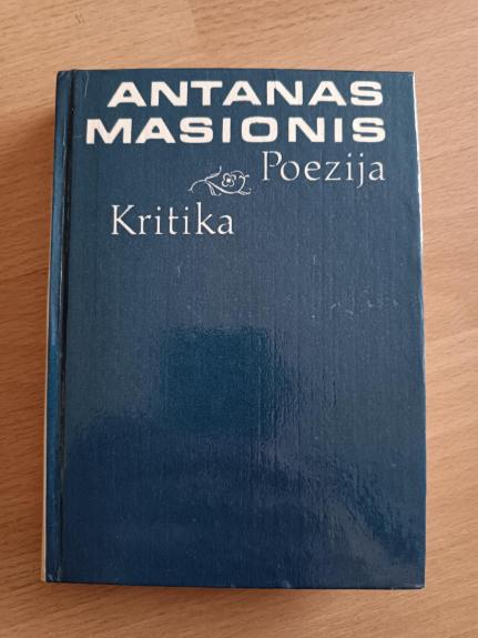 Poezija-kritika