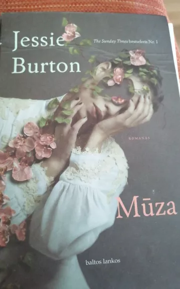 Mūza - Jessie Burton, knyga