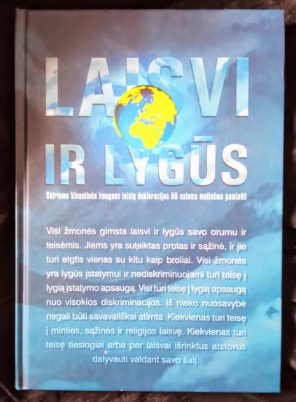 Laisvi ir lygūs: skiriama Visuotinės žmogaus teisių deklaracijos 60-osioms metinėms paminėti