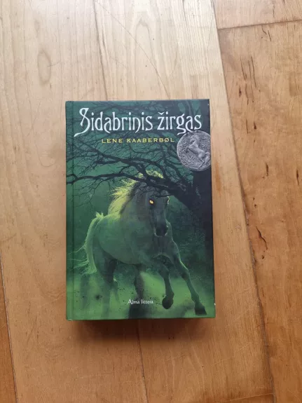 Sidabrinis žirgas - Lene Kaaberbol, knyga