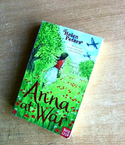 Anna at War - Helen Peters, knyga