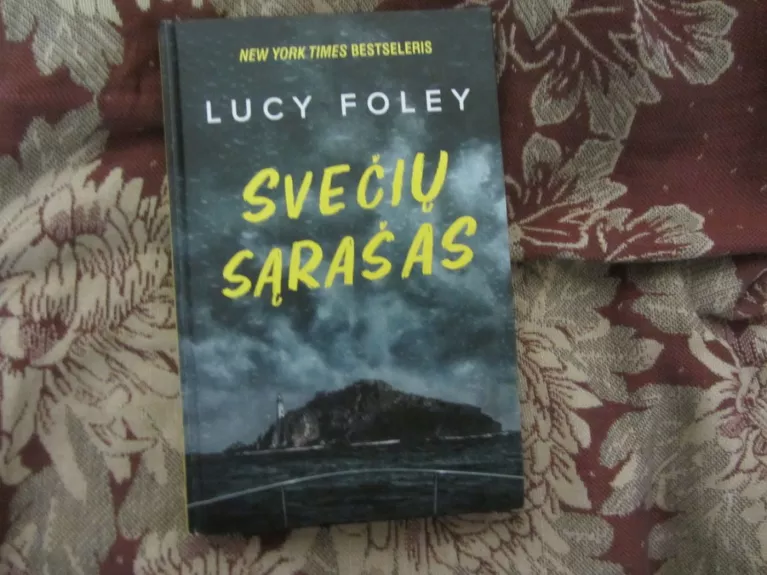 Svečių sąrašas - Lucy Foley, knyga