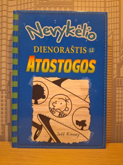 Nevykėlio dienoraštis 12. Atostogos - Jeff Kinney, knyga 1