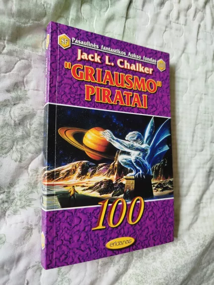 Griausmo piratai - Jack L. Chalker, knyga 1