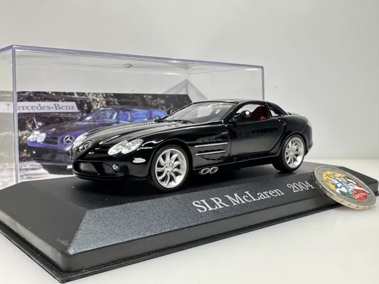 Mercedes-Benz SLR McLaren 2004 1:43 DeA Deutschland - , namai ir interjeras 1