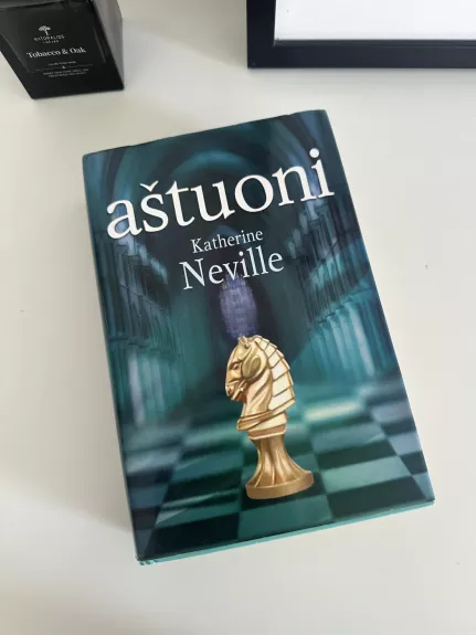 Aštuoni - Katherine Neville, knyga 1