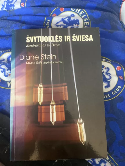 Švytuoklės ir šviesa. Bendravimas su Deive - Diane Stein, knyga