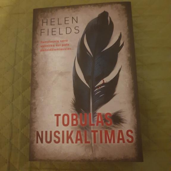 Tobulas nusikaltimas - Helen Fields, knyga