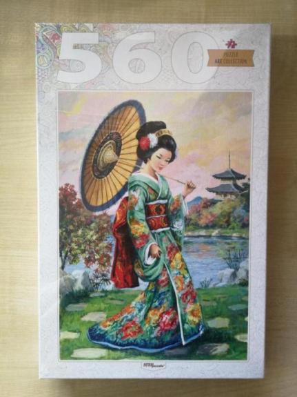 Dėlionė Puzzle 560 "Japonė" / 560 Puzzle Japanese women