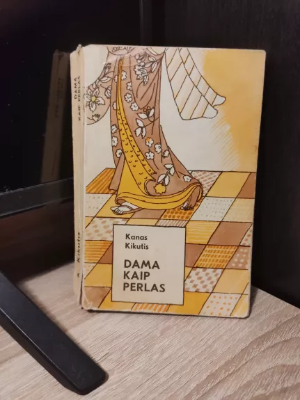 Dama kaip perlas