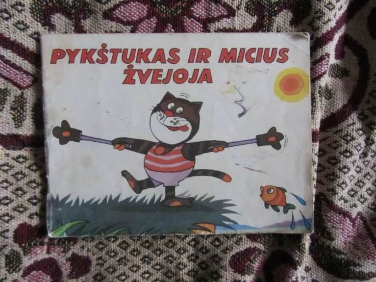 Pykštukas ir Micius žvejoja