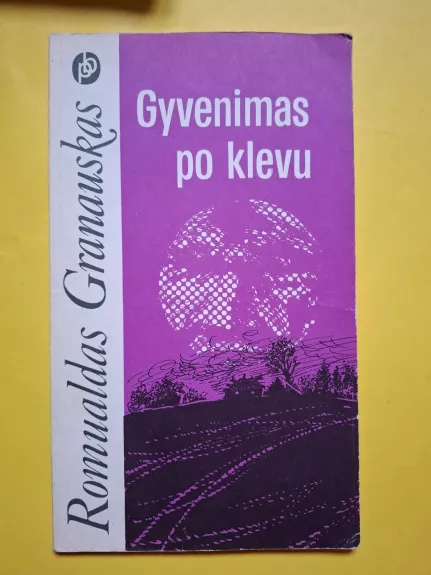 Gyvenimas po klevu