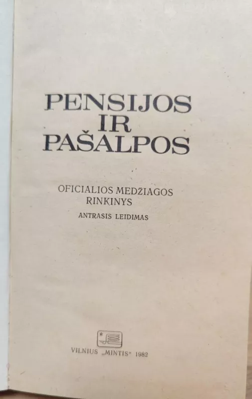 Pensijos ir pašalpos - V. Daunoravičius, knyga 3