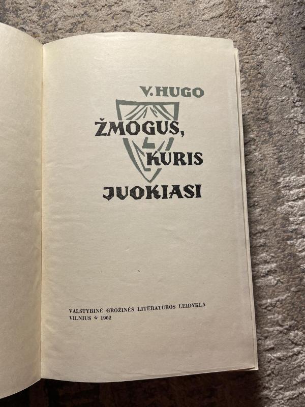 Žmogus, kuris juokiasi - Viktoras Hugo, knyga 4