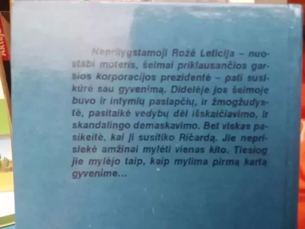 Meilės rožė - Eva Modinjani, knyga 4