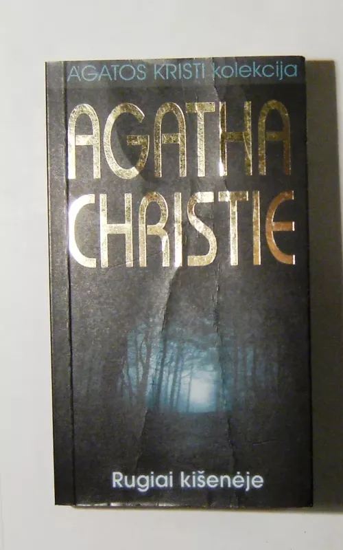 Rugiai kišenėje - Agatha Christie, knyga 2