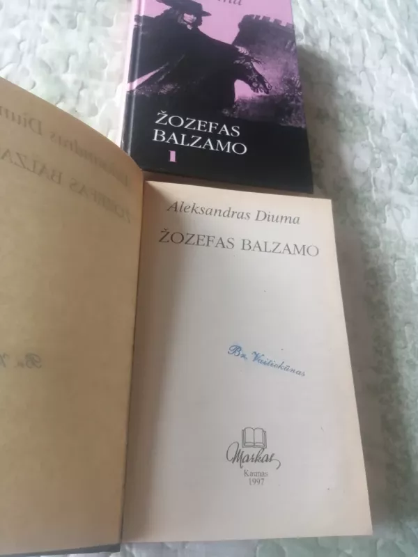 Žozefas Balzamo (2 dalys) - Aleksandras Diuma, knyga 3