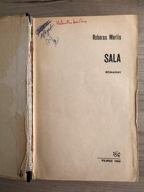 Sala - Roberas Merlis, knyga 4