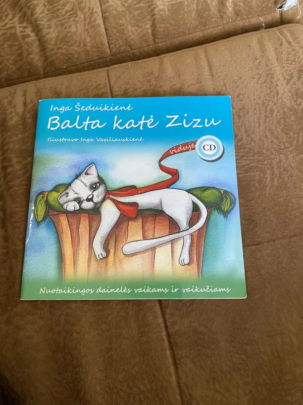 Balta katė Zizu - Inga Šeduikienė, plokštelė 3