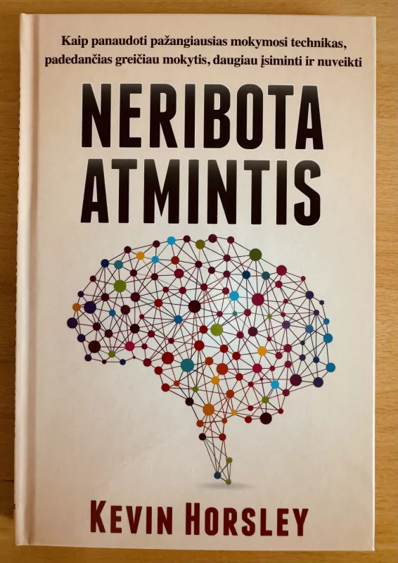 NERIBOTA ATMINTIS - Kevin Horsley, knyga 2