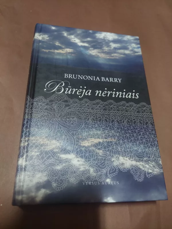 Būrėja nėriniais - Brunonia Barry, knyga 2