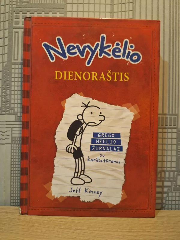 Nevykėlio dienoraštis: Grego Heflio žunalas su karikatūromis - Jeff Kinney, knyga 2