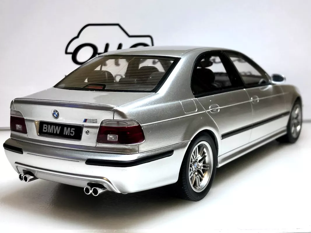 BMW M5 E39 2002 1:18 Ottomobile - , namai ir interjeras 6