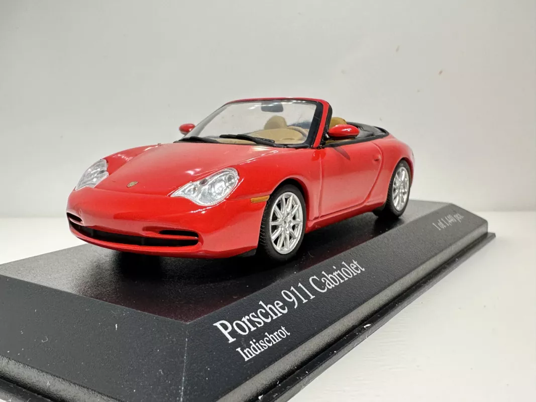 Porsche 911 996 Carrera Cabriolet 2001 1:43 Minichamps - , namai ir interjeras 5