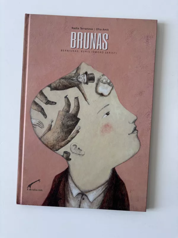 Brunas. Berniukas, kuris išmoko skristi - Nadia Terranova, Ofra Amit, knyga 2