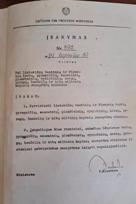 Lietuviškų tautinių ir firminių tortų, pyragaičių, sausainių, plokštainių, vyniotinių, keksų, pyragų, bandelių ir kitų miltinių kepinių receptūrų rinkinys - Autorių Kolektyvas, knyga 5