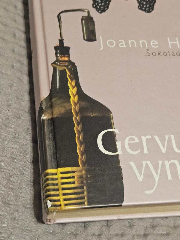 Gervuogių vynas - Joanne Harris, knyga 3