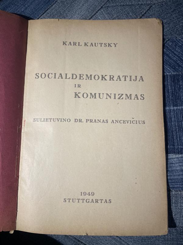 Socialdemokratija ir komunizmas - K. Kautsky, knyga 3