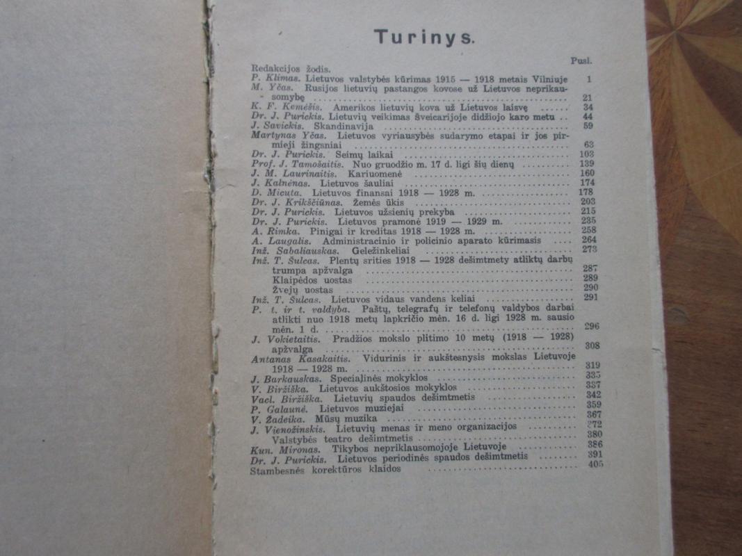 Pirmasis nepriklausomos Lietuvos dešimtmetis - J. Barkauskas, ir kiti. , knyga 3