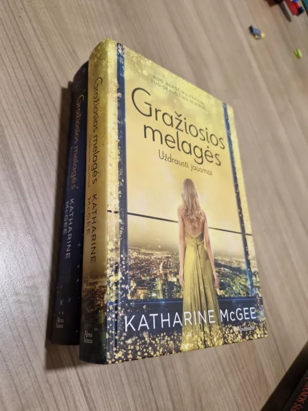 Gražiosios melagės. Uždrausti jausmai - Katharine Mcgee, knyga 2