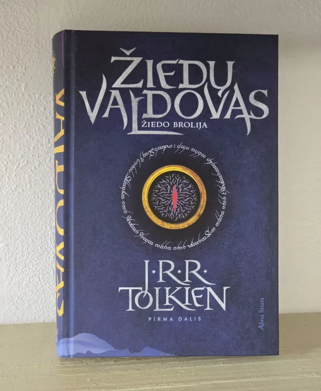 Žiedų valdovas Žiedo brolija - J. R. R. Tolkien, knyga 2