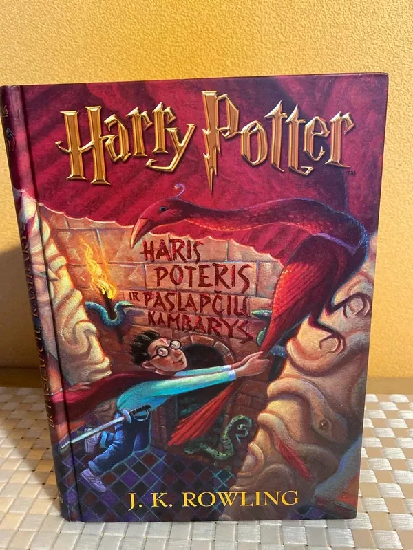 Haris Poteris ir Paslapčių kambarys. 2 dalis - J. K. Rowling, knyga 2