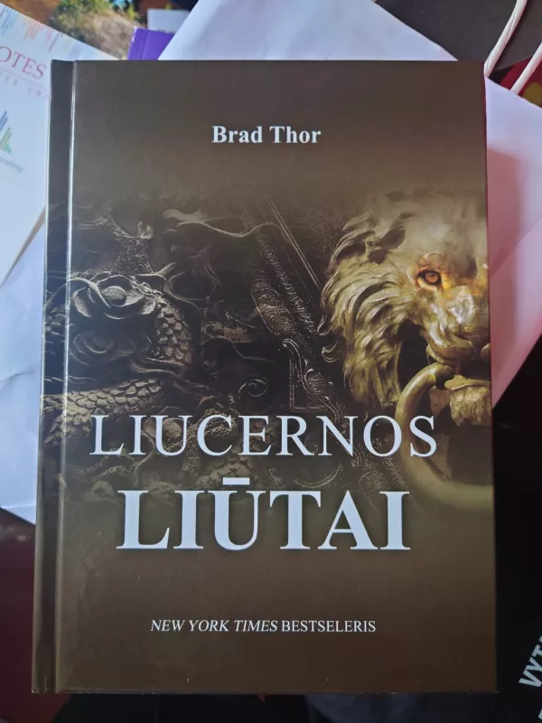 Liucernos liūtai - Brad Thor, knyga 2