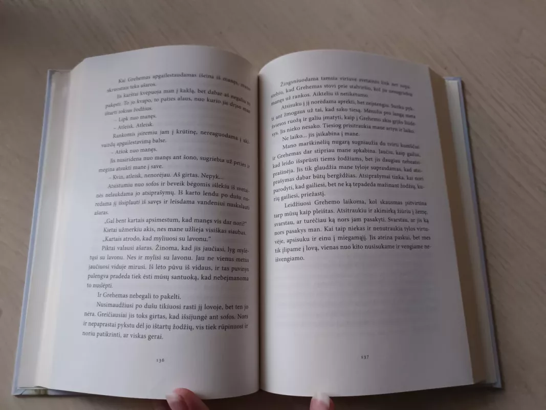 Ką praleidau, kol miegojai - Colleen Hoover, knyga 4